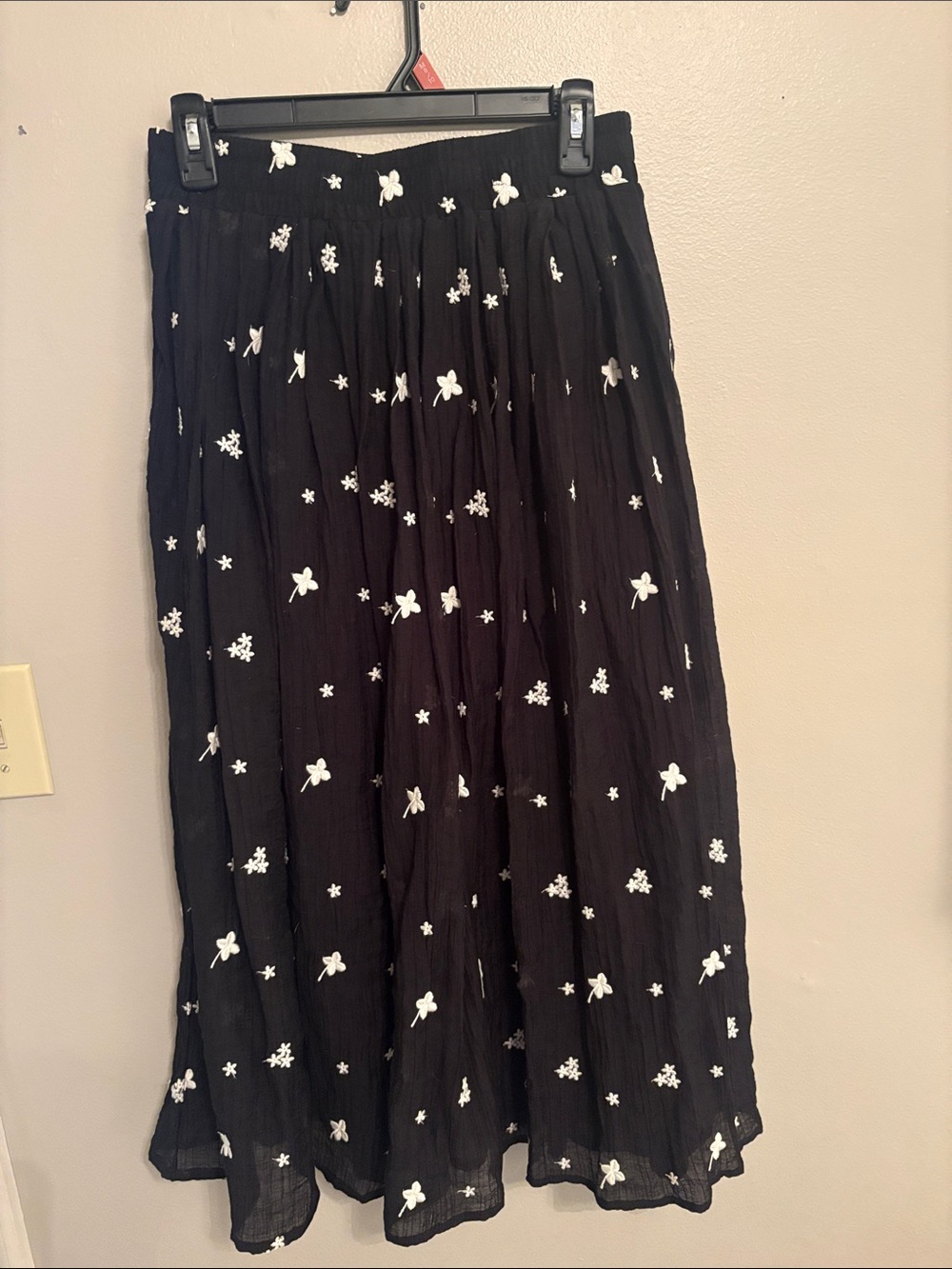 Black Maxi Skirt with White Floral Embroidery - Unbranded